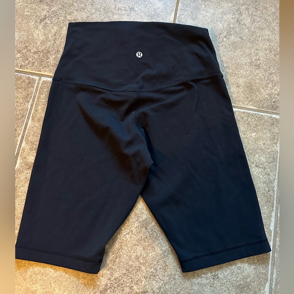 Lululemon Align High-Waisted Shorts NWOT